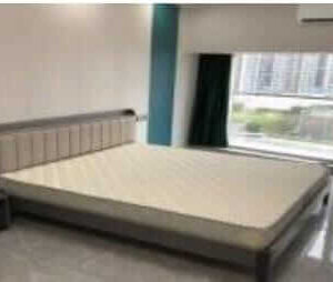 Dynamics Executive master bed