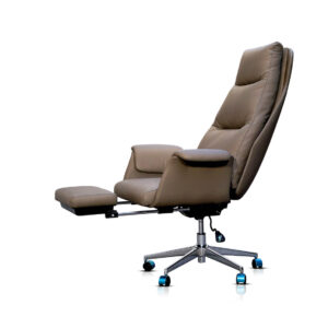 Modren luxury executive office chair with footrest