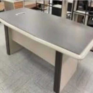 Dynamics Standard modern meeting table